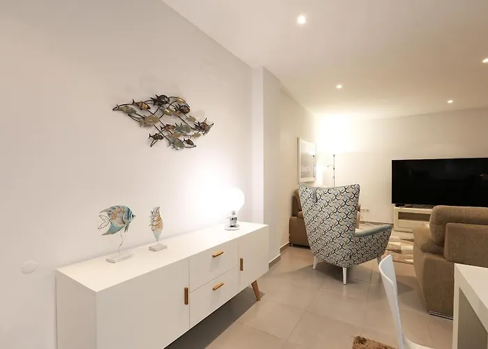 Light House With Swimming Pool * Ναζαρέ