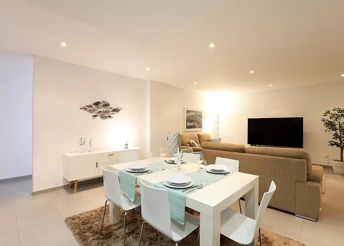 Light House With Swimming Pool * Ναζαρέ