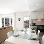 Apartman Light House With Swimming Pool *