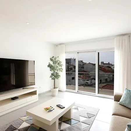 Light House With Swimming Pool Nazaré