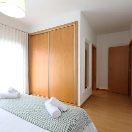 Light House With Swimming Pool Appartement