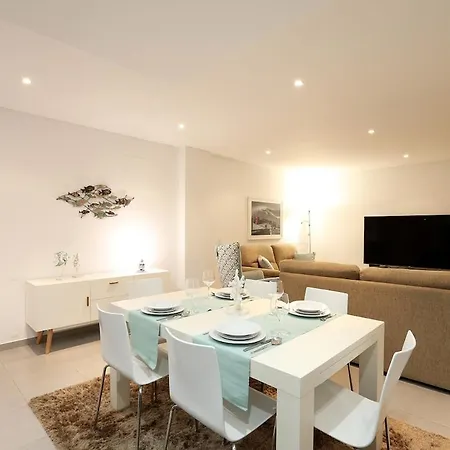 Light House With Swimming Pool * Nazaré